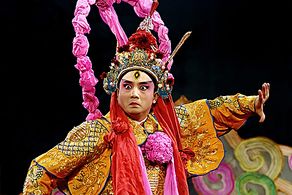 포토 JPG 해외이미지 전통 여자 남자 아시아 문화 음악 상상 놀이 기술 창조 이야기 미술 한명 사람 동양인 성인 유행 축제 중국 공연 연주자 무대 축하 춤 재산 배우 극장 복고 쇼 머리장식 드라마 동쪽 연극 단아함 뮤지컬 오페라 해외202004 해외포토 1 나라 컨셉 문화예술 인종 이벤트 장식 금융 음악가 방향 연예인 파일형식 이미지허브