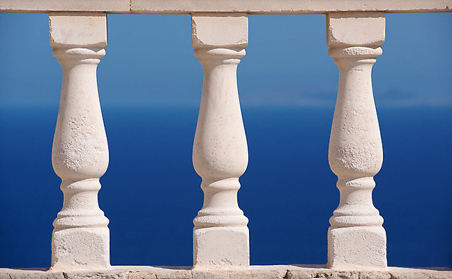 포토 JPG 해외이미지 외관 문화 조각 백그라운드 건축양식 난간 하늘 사람없음 건물 장식 가로 파란색 침묵 궁전 흰색 기둥 도시 화려 역사 클래식 고급 묘사 법 과거 옛날 스타일 해외202004 해외포토 건축물 건축 컬러 컨셉 고건축 소리 파일형식 이미지허브