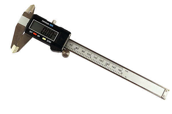 포토 JPG 해외이미지 사람없음 숫자 금속 디지털 장비 흰색 기구 공구 업무 닫기 측정 오브젝트 눈금 다이얼 계량기 영 게이지 고립 인치 철강 캘리퍼스 해외202004 해외포토 문자 컬러 모션 재질 도구 작업 파일형식 이미지허브