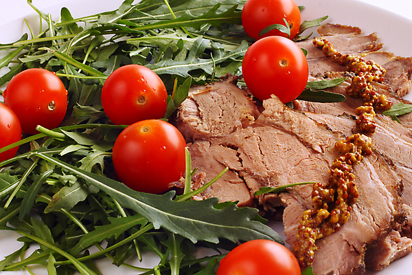 포토 JPG 해외이미지 접시 음식 다이어트 토마토 채소 건강 육류 돼지고기 요리 사람없음 빨간색 초록색 식사 저녁식사 샐러드 소고기 튀김 흰색 신선 맛 그릴 상추 바비큐 굽기 먹기 머스터드 허브 햄 슬라이스 후추 점심식사 루꼴라 섞기 해외202004 해외포토 식물 식기 컬러 컨셉 식재료 모션 주방용품 소스_음식 구이 향신료 파일형식 이미지허브