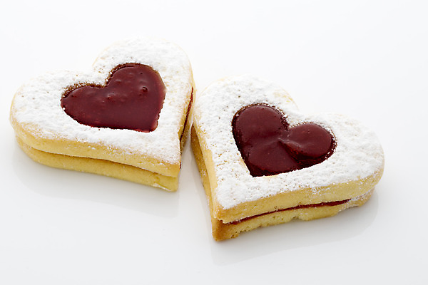 포토 JPG 해외이미지 디저트 사랑 사람없음 쿠키 하트 달콤 흰배경 해외202004 해외포토 모양 감정 음식 백그라운드 흰색 맛 파일형식 이미지허브