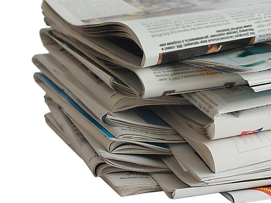 포토 JPG 해외이미지 종이 통신 사람없음 정보 기둥 기자 신문 뉴스 잡지 인쇄 중개인 작가 읽기 분석가 출판 해외202004 해외포토 직업 건축 모션 간행물 파일형식 이미지허브