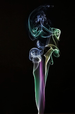 포토 JPG 스튜디오촬영 모양 백그라운드 검은배경 실내 사람없음 컬러풀 표현 연기 번짐 연기백그라운드 국내포토 컬러 내부 검은색 파일형식 효과