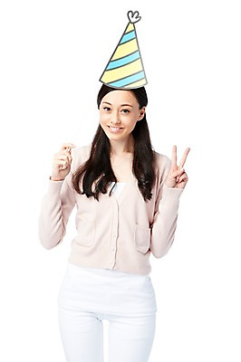 포토 JPG 스튜디오촬영 서양인 외국인 백인 해외기획촬영 긴머리 2012년태국 여자 종이 모션 실내 한명 미소 웃음 들기 누끼 사람 손짓 이벤트 상반신 20대 성인 라이프 앞모습 캐주얼 고깔모자 브이 페이퍼플레이 여자만 여자한명만 성인여자만 청년만 청년여자만 성인한명만 청년여자한명만 성인여자한명만 성인만 국내포토 모자_잡화 1 헤어스타일 옷 뷰포인트 표정 인종 청년 내부 생활 파일형식