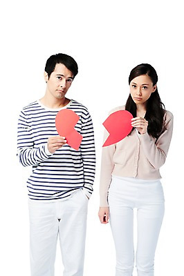 포토 JPG 스튜디오촬영 서양인 외국인 백인 해외기획촬영 라이프스타일 부부 커플 2012년태국 여자 남자 커플라이프 신혼부부 남편 함께함 실내 서기 들기 누끼 사람 성인 두명 라이프 앞모습 캐주얼 30대 하트 아내 이별 싸움 신혼 부부싸움 장년만 성인만 국내포토 모양 옷 뷰포인트 컨셉 관계 모션 인종 내부 생활 장년 파일형식