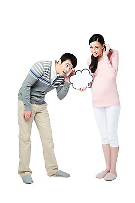 포토 JPG 스튜디오촬영 전신 서양인 외국인 백인 해외기획촬영 라이프스타일 부부 커플 2012년태국 여자 남자 여유 커플라이프 말풍선 신혼부부 남편 실내 서기 미소 웃음 들기 누끼 사람 성인 두명 라이프 앞모습 캐주얼 30대 소리 임산부 임신 듣기 아내 출산 신혼 페이퍼플레이 장년만 성인만 국내포토 옷 감정 뷰포인트 관계 모션 표정 인종 내부 생활 장년 파일형식