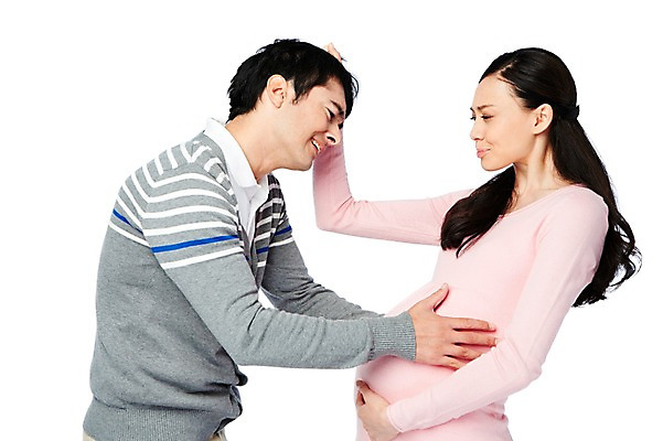 포토 JPG 스튜디오촬영 서양인 외국인 백인 해외기획촬영 라이프스타일 부부 커플 2012년태국 여자 남자 여유 커플라이프 신혼부부 남편 실내 누끼 사람 상반신 성인 두명 라이프 옆모습 캐주얼 30대 마주보기 임산부 임신 고통 아내 출산 신혼 산통 장년만 성인만 국내포토 옷 감정 뷰포인트 관계 모션 인종 내부 생활 장년 파일형식