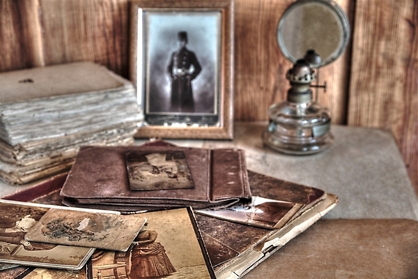 포토 JPG 해외이미지 액자 백그라운드 사람없음 갈색 골동품 빈티지 복고 엽서 그런지 세피아 스크랩북 옛날 해외202004 해외포토 컬러 컨셉 촬영기법 편지 파일형식 이미지허브