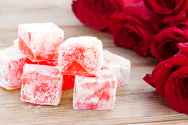 포토 JPG 해외이미지 실내 사람없음 장미 쌓기 달콤 로쿰 나무배경 해외202004 해외포토 꽃 백그라운드 모션 디저트 내부 맛 터키음식 파일형식 이미지허브