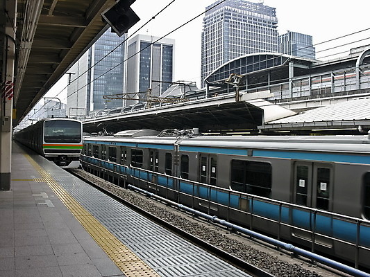 포토 JPG 해외이미지 선 여행 이동 비즈니스 교통시설 모션 항해 사람 사람없음 일본 기차 도시 전철 역 도쿄 속도 통로 마차 승객 일반 단상 선로 이진법 해외202004 해외포토 아시아 육상교통 교통수단 교통 컨셉 배_교통 대중교통 수학 시설 파일형식 이미지허브