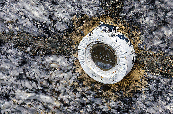 포토 JPG 해외이미지 벽 바다 표시 사람없음 건물 고도 사인 해외202004 해외포토 건축물 파일형식 이미지허브