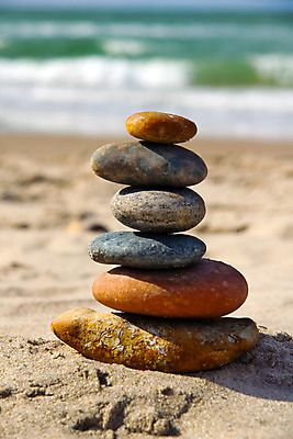 포토 JPG 해외이미지 디자인 감정 선 건축양식 하늘 휴식 기술 건강 미술 사람없음 물 파란색 컬러풀 쌓기 탑 맑음 바위 흰색 복지 구성 설치 스타일 해외202004 해외포토 자연요소 건축물 건축 컬러 컨셉 모션 날씨 문화예술 돌_바위 사회이슈 파일형식 이미지허브