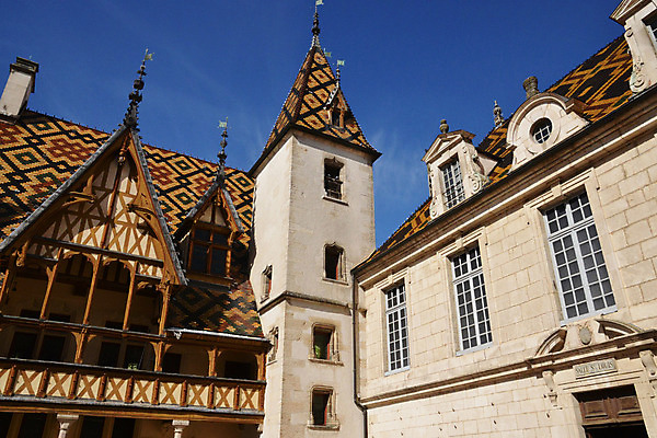 포토 JPG 해외이미지 유럽 건축양식 병원 사람없음 건물 관광지 프랑스 역사 재산 박물관 옛날 해외202004 해외포토 건축물 건축 나라 여행 의학 금융 파일형식 이미지허브