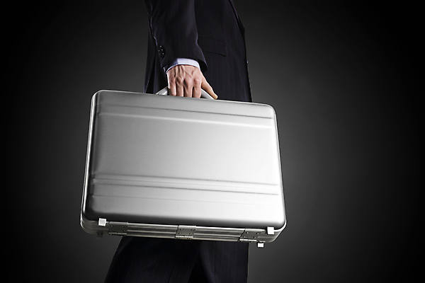 포토 JPG 해외이미지 백인 직업 남자 행복 실루엣 여행 백그라운드 비즈니스 사업가 성공 휴가 그림자 서기 사람 정장 성인 사람없음 옆모습 그래픽 달리기 여행객 여행가방 검은색 짐 잡기 비즈니스맨 만화 속도 경영자 통조림 길이 고립 해외202004 해외포토 서양인 옷 감정 뷰포인트 컬러 컨셉 가방 모션 촬영기법 직장인 리더 파일형식 이미지허브