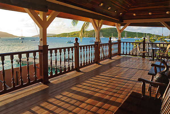 포토 JPG 해외이미지 라이프스타일 외관 건축양식 교실 휴가 주택 사람없음 야외 여름 정원 발코니 재산 고급 은퇴 갑판 빌라 맨션 휴양지 투자 조경 지역 대출 교외 진짜 해외202004 해외포토 계절 교육 건축 컨셉 배_교통 비즈니스 학교 건물 생활 금융 장소 파일형식 이미지허브