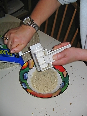 포토 JPG 해외이미지 음식 오렌지 과일 재료 디저트 사람없음 케이크 계란 식사 우유 결합 잼 가루 굽기 크림 반죽 밀가루 아몬드 버터 충동구매 땅바닥 해외202004 해외포토 유제품 바닥 쇼핑 알 견과류 소스_음식 구이 과소비 파일형식 이미지허브