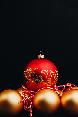 포토 JPG 해외이미지 전통 디자인 계절 행복 백그라운드 크리스마스 겨울 텍스트 공 유리 탁자 휴가 새로움 프레임 사람없음 목재 장식 빨간색 컬러풀 갈색 노란색 우주 축제 어둠 장식볼 수확 흰색 축하 인사 신용카드 황금 고급 연도 제비꽃 심볼 고립 많음 카피스페이스 해외202004 해외포토 나무 기념일 꽃 감정 컬러 가구 컨셉 농업 재료 재질 금융 공백 예절 파일형식 이미지허브