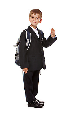 포토 JPG 해외이미지 백인 1 학생 손 응시 교육 남자 어린이 남학생 백그라운드 유니폼 가방 배낭 손가락 교실 학교 손바닥 한명 정장 소년 10대 유치원 엄지손가락 흰색 인사 오픈 작음 사인 교과서 슛 양장본 팔 고립 우크라이나 초보 해외202004 해외포토 서양인 시선 잡화 옷 유럽 컬러 청소년 교재 사람 신체부위 책 예절 크기 파일형식 이미지허브