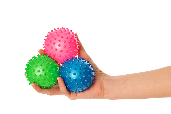 포토 JPG 해외이미지 여자 교육 어린이 스포츠 분홍색 공 놀이 휴식 사람 사람없음 초록색 파란색 장난감 운동 약 성장 게임 마사지 못 원형 플라스틱 오브젝트 슛 노력 고무 테라피 개발 실리콘 압력 여의주 치유 해외202004 해외포토 도형 컬러 컨셉 의학 재질 건강 뷰티 공구 파일형식 이미지허브