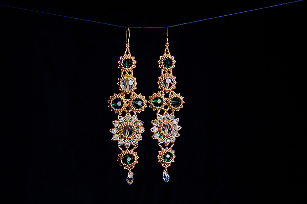 포토 JPG 해외이미지 전통 접시 손 여자 문화 바다 백그라운드 패턴 비즈니스 목걸이 장신구 팔찌 자연 건강 선물 미술 사람없음 장식 빛 세트 유행 귀걸이 검은색 장비 흰색 황금 고급 정상 보석 수집 오브젝트 복고 내추럴 핸드메이드 스타일 해외202004 해외포토 식기 컬러 컨셉 무늬 문화예술 사람 신체부위 광석 생태계 파일형식 이미지허브