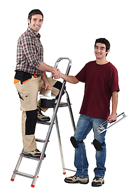 포토 JPG 해외이미지 학생 남자 2 사다리 노동자 기술 관리 미소 두명 친구 도구 공구 작업 도움 수리 목수 흔들림 계약자 단절 독립 복원 셀프 헬프 견습생 해외202004 해외포토 직업 컨셉 관계 모션 표정 사람 계약 파일형식 이미지허브