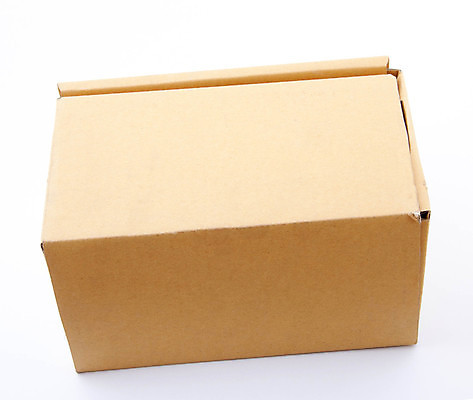 포토 JPG 해외이미지 종이 비즈니스 교통시설 사람없음 상자 갈색 신용카드 상품 나무상자 컨테이너 오브젝트 패키지 수납 무거움 고립 해외202004 해외포토 산업 컬러 교통 금융 무게 시설 파일형식 이미지허브