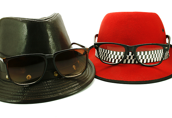 포토 JPG 해외이미지 드레스 옷 안경 백그라운드 오렌지 사람없음 파란색 태양 유행 회색 수확 흰색 클래식 시원함 가죽 오브젝트 흰배경 복고 페도라 손질 밀짚 고립 정중 펠트 스타일 해외202004 해외포토 자연요소 모자_잡화 잡화 컬러 컨셉 농업 과일 짚 파일형식 천_직물 이미지허브