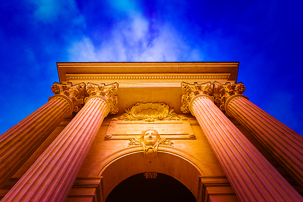 포토 JPG 해외이미지 나무 공원 유럽 여행 건축양식 자연 산 거리 사람없음 야외 건물 초록색 물 맑음 프랑스 골동품 기둥 연못 도시 역사 재산 아치 지역 천연기념물 프랑스어 구름다리 수도교 옛날 제국 공급 스타일 해외202004 해외포토 자연요소 식물 문자 건축물 공공시설 건축 나라 컬러 날씨 금융 다리_건축물 생태계 파일형식 이미지허브