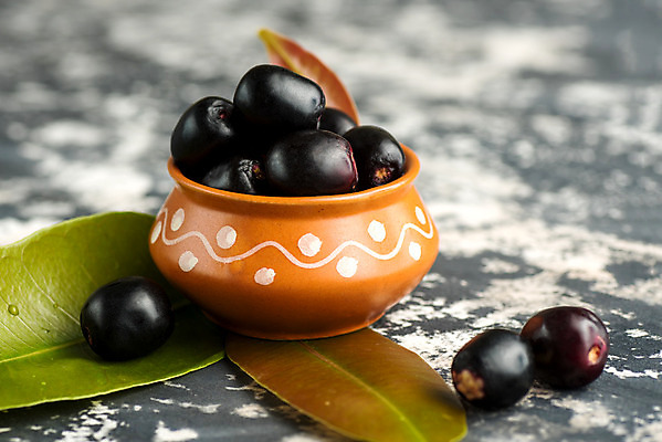 포토 JPG 해외이미지 나무 식물 전통 열매 음식 줄기 백그라운드 잎 과일 자연 건강 씨앗 사람없음 목재 빨간색 초록색 약 바구니 보라색 검은색 흰색 시골 신선 달콤 냄비 작음 인도인 먹기 허브 유기농 날것 자두 내추럴 고립 숙성 칼슘 해외202004 해외포토 외국인 웰빙 컬러 재료 의학 모션 동양인 맛 솥 크기 생태계 파일형식 이미지허브