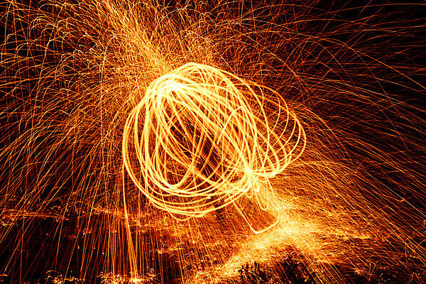 포토 JPG 해외이미지 남자 백그라운드 불 추상 사람 사람없음 빛 노란색 파티 금속 어둠 놀람 반지 시간 뜨거움 자신감 원형 그룹 황금 야간 위험 호기심 매움 시력 공상 양모 광 돌리기 샤워실 철강 화상 해외202004 해외포토 자연요소 도형 감정 컬러 컨셉 무늬 장신구 모션 재질 표정 이벤트 직물 맛 상처 샤워시설 파일형식 이미지허브