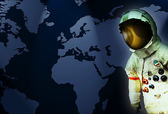 포토 JPG 해외이미지 유리 하늘 관리 정장 사람없음 세계 우주 우주비행사 달 분위기 헬멧 우주선 코스모스 천국 우주산업 여의주 해외202004 해외포토 자연요소 옷 꽃 산업 컨셉 재질 보호장비 파일형식 이미지허브