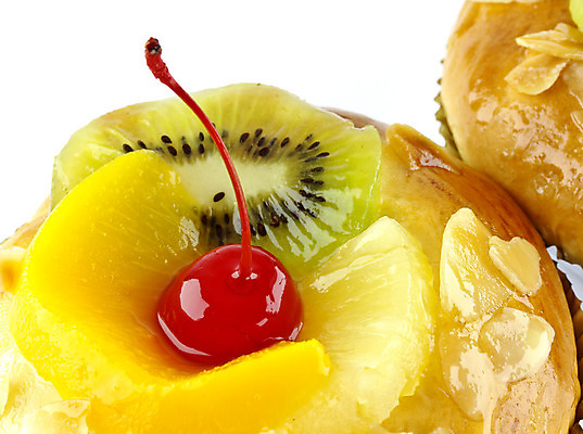 포토 JPG 해외이미지 음식 백그라운드 과일 디저트 기념 키위 사람없음 장식 빨간색 초록색 장미 반사 노란색 파티 케이크 희망 껍질 흰색 축하 대접 신선 원형 생일 체리 우아함 달콤 맛 작음 유혹 설탕 굽기 크림 토핑 타르트 페스츄리 해외202004 해외포토 도형 기념일 꽃 감정 빵 컬러 컨셉 이벤트 크기 구이 파이_빵 파일형식 이미지허브