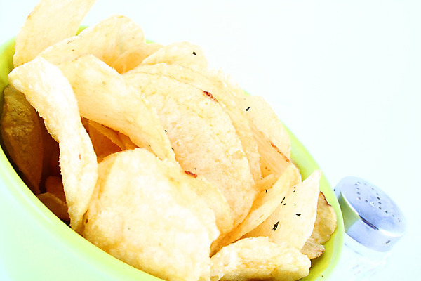 포토 JPG 해외이미지 음식 다이어트 감자 패스트푸드 사람없음 쌓기 젖음 최고 플랫 폐기물 소금 칼로리 흙더미 점심식사 고립 얇은 짠맛 해외202004 해외포토 채소 모션 건강 식사 흙 맛 인스턴트 쓰레기 파일형식 더미 이미지허브