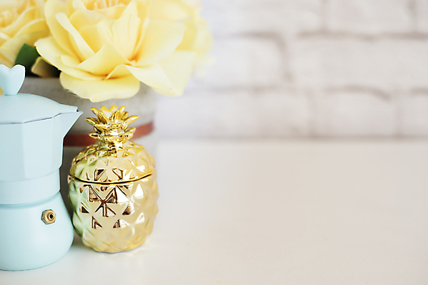 포토 JPG 해외이미지 템플릿 라이프스타일 디자인 배너 꽃 커피 벽 분홍색 백그라운드 꽃무늬 비즈니스 텍스트 벽돌 주택 프레임 직장 사랑 사람없음 내부 목재 장식 유행 우주 꽃병 웹 공백 방 흰색 닫기 상품 주식 책상 파인애플 질감 만들기 거짓 목업 방식 해외202004 해외포토 나무 식물 감정 음료 컬러 가구 무늬 인터넷 과일 회사 재료 모션 건물 생활 금융 열대과일 파일형식 이미지허브