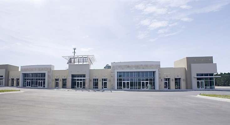 포토 JPG 해외이미지 외관 조각 비즈니스 부동산 파노라마 사람없음 건물 상점 줄무늬 흰색 재산 주차 쇼핑몰 상업 광장 소매 제비 진짜 파스텔톤 해외202004 해외포토 건축물 컬러 무늬 조류 촬영기법 금융 파일형식 이미지허브