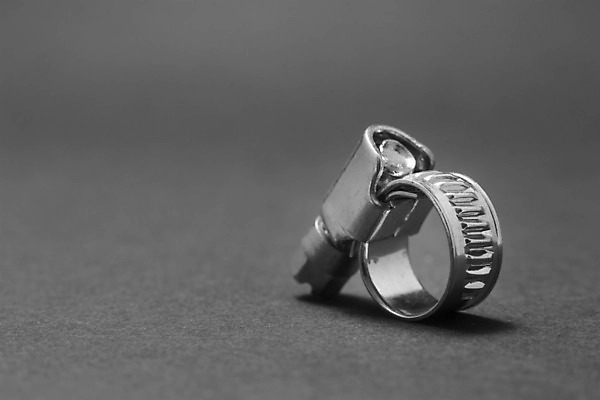 포토 JPG 해외이미지 산업 줄 조각 백그라운드 부분 넥타이 안전 사람없음 금속 검은색 힘 장비 화물 잡기 도움 황금 수리 은색 철 오브젝트 속도 보따리 잠금 철사 무거움 긴장 제비 고립 설치 스트랩 압력 엘리먼트 평야 많음 해외202004 해외포토 잡화 감정 컬러 컨셉 모션 자연 재질 조류 운송업 무게 보안 파일형식 이미지허브