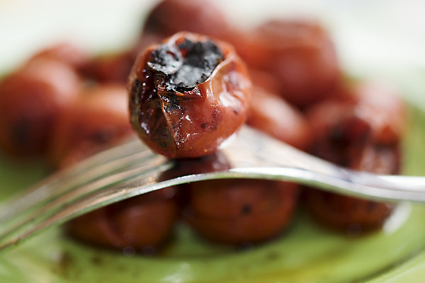 포토 JPG 해외이미지 접시 음식 잎 다이어트 토마토 채소 재료 파스타 건강 사람없음 목재 빨간색 상자 식사 이탈리아 신선 체리 그룹 작음 굽기 만취 채식주의자 해외202004 해외포토 나무 식물 식기 유럽 컬러 과일 서양음식 크기 구이 채식 술취함 파일형식 이미지허브