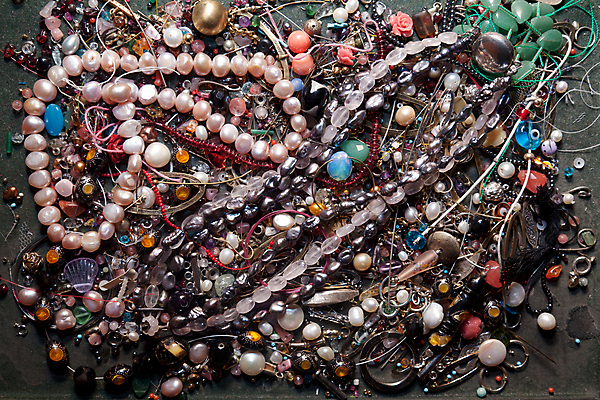 포토 JPG 해외이미지 백그라운드 목걸이 팔찌 불꽃 선물 미술 사람없음 장식 쇼핑 세트 유행 금속 수확 골동품 바위 반지 화려 재산 황금 고급 우아함 크리스탈 보석 심볼 복고 다이아몬드 보물 그런지 옛날 해외202004 해외포토 컨셉 농업 장신구 재질 불 문화예술 금융 돌_바위 광석 파일형식 이미지허브