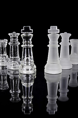 포토 JPG 해외이미지 스포츠 조각 컨셉 생각 비즈니스 모션 놀이 탁자 성공 사람없음 검은색 힘 경쟁 게임 흰색 체스말 체스 선택 계획 대표 왕 싸움 전쟁 체스판 전략 고립 지능 필승 해외202004 해외포토 컬러 가구 우승 말_게임 파일형식 이미지허브