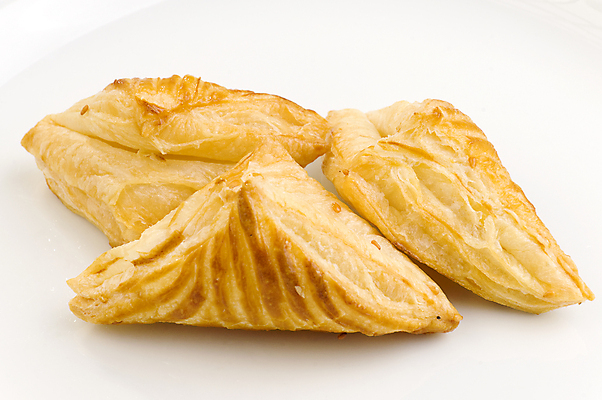 포토 JPG 해외이미지 음식 빵 치즈 요리 사람없음 아침식사 밀가루 깨 칠면조 페스츄리 해외202004 해외포토 식재료 조류 유제품 식사 조미료 가루 파일형식 이미지허브