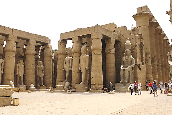 포토 JPG 해외이미지 모래 아프리카 유물 벽돌 이집트 풍경 사람없음 야외 태양 조각상 사막 바위 무덤 아내 사찰 수학 역사 기자 사자 큼 왕 묘사 피라미드 먼지 사암 스핑크스 복잡 카이로 파라오 해외202004 해외포토 자연요소 직업 전통 건축물 나라 컨셉 포유류 교과목 종교건축 조형물 돌_바위 크기 랜드마크 파일형식 이미지허브