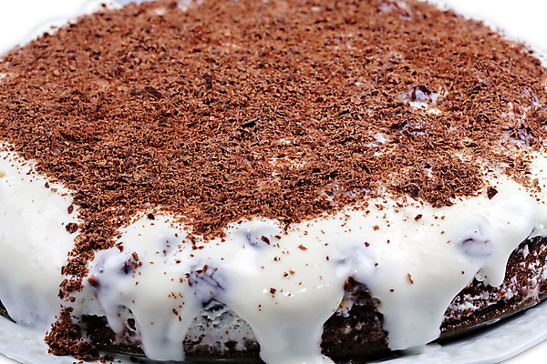 포토 JPG 해외이미지 음식 디저트 사람없음 장식 케이크 초콜릿 검은색 축하 달콤 숲 뿌리기 크림 오브젝트 싱글 스펀지 해외202004 해외포토 컬러 컨셉 모션 맛 파일형식 이미지허브