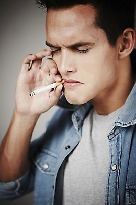 포토 JPG 스튜디오촬영 서양인 외국인 해외기획촬영 2012년태국 패션 남자 남방 회색배경 흡연 담배 실내 한명 들기 사람 상반신 20대 옆모습 아웃포커스 캐주얼 눈감음 물기 복고 청년만 청년남자만 청년남자한명만 성인남자한명만 국내포토 1 옷 뷰포인트 백그라운드 셔츠 모션 촬영기법 인종 청년 내부 회색 남자만 남자한명만 성인남자만 성인만 파일형식