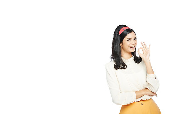 포토 JPG 스튜디오촬영 서양인 해외기획촬영 긴머리 2012년태국 원피스 여자 패션 모션 실내 한명 웃음 누끼 사람 손짓 상반신 20대 성인 앞모습 머리띠 OK 복고 청년만 청년여자만 청년여자한명만 성인여자한명만 국내포토 외국인 1 헤어스타일 옷 뷰포인트 장신구 표정 청년 내부 여자만 여자한명만 성인여자만 성인만 파일형식