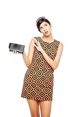 포토 JPG 스튜디오촬영 서양인 해외기획촬영 2012년태국 원피스 여자 패션 음악 포즈 모션 실내 한명 서기 들기 누끼 사람 20대 성인 앞모습 청춘 활발 올려보기 춤 카세트테이프 머리띠 추억 즐거움 복고 디스코 청년만 청년여자만 청년여자한명만 성인여자한명만 국내포토 외국인 1 옷 감정 뷰포인트 컨셉 장신구 문화예술 청년 내부 여자만 여자한명만 성인여자만 성인만 파일형식