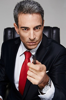 포토 JPG 스튜디오촬영 서양인 해외기획촬영 남자 2013년태국 40대 중년 의자 비즈니스 CEO 사업가 중년라이프 실내 한명 들기 사람 앉기 정장 상반신 앞모습 아웃포커스 비즈니스라이프 펜 가리킴 비즈니스맨 중년남자한명만 국내포토 외국인 직업 1 라이프스타일 옷 뷰포인트 가구 모션 촬영기법 손짓 성인 내부 필기구 직장인 남자한명만 중년남자만 파일형식