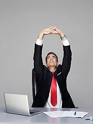 포토 JPG 스튜디오촬영 서양인 해외기획촬영 남자 2013년태국 40대 중년 의자 비즈니스 CEO 사업가 중년라이프 휴식 비행기 실내 한명 웃음 사람 앉기 정장 상반신 앞모습 비즈니스라이프 노트북 펜 손들기 모형 업무 비즈니스맨 책상 문서 기지개 중년남자한명만 국내포토 외국인 직업 1 라이프스타일 옷 뷰포인트 가구 컨셉 항공교통 모션 대중교통 표정 성인 내부 전자제품 필기구 작업 직장인 남자한명만 중년남자만 파일형식