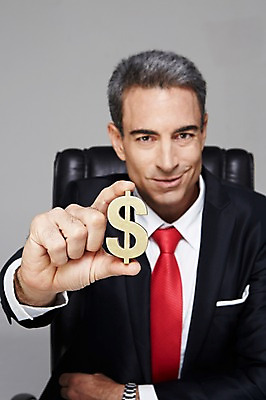 포토 JPG 스튜디오촬영 서양인 해외기획촬영 남자 2013년태국 40대 중년 비즈니스 CEO 사업가 중년라이프 실내 한명 웃음 들기 사람 앉기 정장 상반신 앞모습 아웃포커스 금융 경제 비즈니스라이프 달러 비즈니스맨 화폐기호 중년남자한명만 국내포토 외국인 직업 1 라이프스타일 기호 옷 뷰포인트 돈 모션 촬영기법 표정 성인 내부 직장인 화폐 남자한명만 중년남자만 파일형식