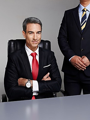 포토 JPG 스튜디오촬영 서양인 해외기획촬영 남자 2013년태국 40대 중년 의자 비즈니스 CEO 사업가 중년라이프 실내 서기 웃음 사람 앉기 정장 상반신 두명 앞모습 비즈니스라이프 팔짱 업무 비즈니스맨 책상 중년만 중년남자만 국내포토 외국인 직업 라이프스타일 옷 뷰포인트 가구 모션 표정 성인 내부 작업 직장인 남자만 성인만 파일형식