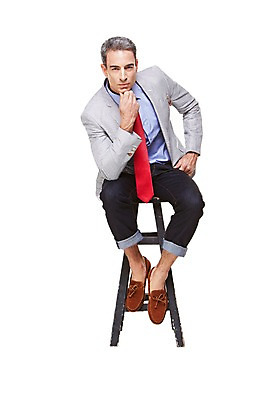 포토 JPG 스튜디오촬영 전신 서양인 해외기획촬영 남자 2013년태국 40대 중년 의자 비즈니스 중년라이프 실내 한명 누끼 사람 앉기 앞모습 캐주얼 비즈니스라이프 턱괴기 비즈니스맨 중년남자한명만 국내포토 외국인 1 라이프스타일 옷 뷰포인트 가구 모션 성인 내부 직장인 남자한명만 중년남자만 파일형식